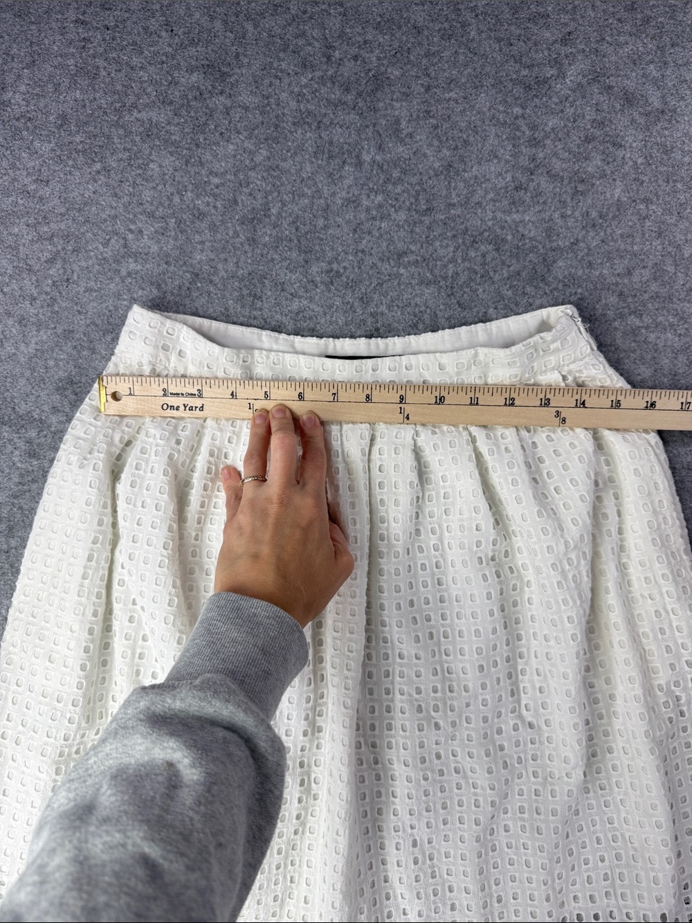Zara White Eyelet A-Line Skirt - Picture 3 of 5